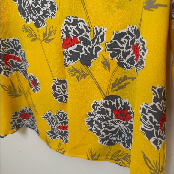 Banana Republic Women's Floral Blouse Size Large 3/4 Sleeves Yellow Grey Red - Picture 3 of 8